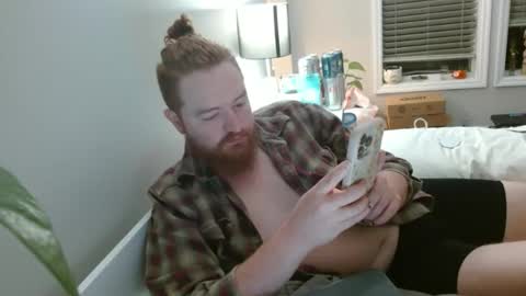 Snapshot of thtgngrgy chatting on 18, 11, 2025 thtgngrgy online show from 18, 11, 2025