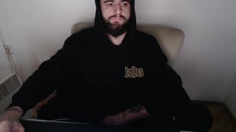 Snapshot of thug__ chatting on 25, 12, 2024 HugeJuicy online show from 25, 12, 2024