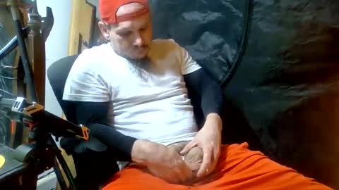 thunder8u42 online show from 19, 10, 2025