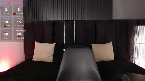 Snapshot of tiana_glow chatting on 6, 10, 2025 tihana online show from 6, 10, 2025