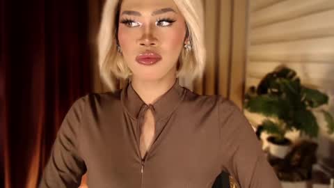 Snapshot of tiara_perezx chatting on 15, 2, 2026 Sam online show from 15, 2, 2026