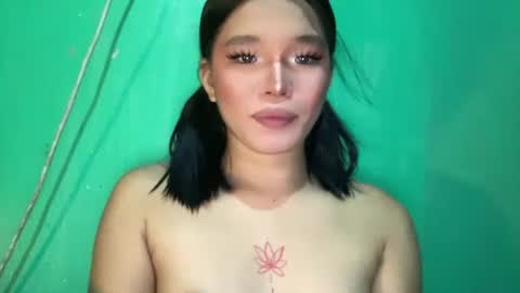 Ms. Tiara online show from 27, 5, 2026