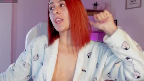 Snapshot of tiarha_ chatting on 22, 1, 2025 Tiarha online show from 22, 1, 2025