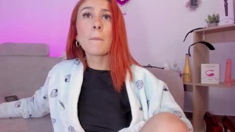 Snapshot of tiarha_ chatting on 9, 2, 2025 Tiarha online show from 9, 2, 2025
