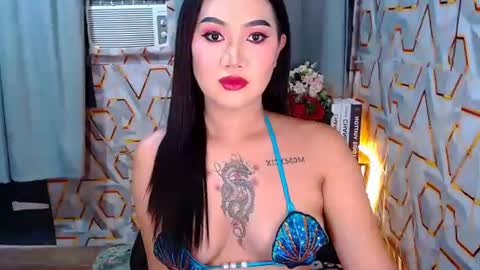 tiarrafoxs online show from 30, 4, 2026