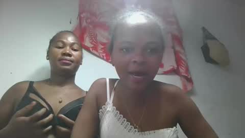 Snapshot of tibavy chatting on 7, 11, 2025 tibavy online show from 7, 11, 2025