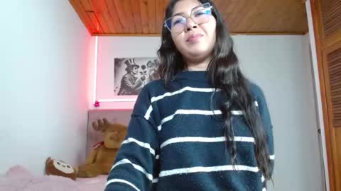 Snapshot of tifanny_squirt chatting on 3, 12, 2025 Tifanny online show from 3, 12, 2025