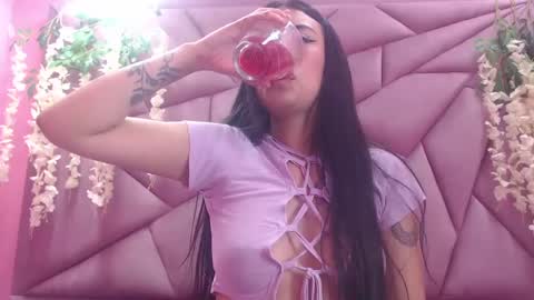 Snapshot of tiffani_hott_ chatting on 11, 2, 2025 TIFANI online show from 11, 2, 2025
