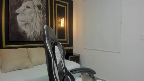 Snapshot of tiffanny_doll_ chatting on 12, 3, 2026 T I F F A N N Y online show from 12, 3, 2026