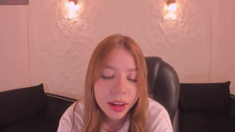 Snapshot of tiffannysins chatting on 20, 12, 2025 Tiffanny Sins online show from 20, 12, 2025