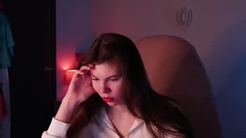 Im here on Fridays Saturdays Sundays  online show from 21, 2, 2026