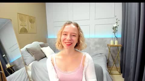 Tiffany online show from 1, 12, 2025