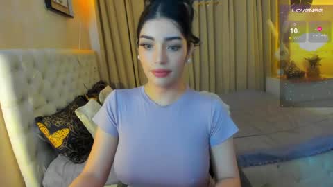Snapshot of tiffany_cams chatting on 20, 4, 2026 Tiffany online show from 20, 4, 2026