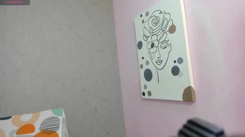 Snapshot of tiffany_mendez chatting on 9, 10, 2025 tiffany_mendez online show from 9, 10, 2025