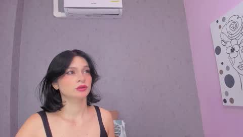 Snapshot of tiffany_mendez chatting on 14, 10, 2025 tiffany_mendez online show from 14, 10, 2025