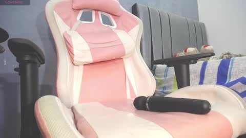 Snapshot of tiffany_teressa chatting on 17, 2, 2025 tiffany theressa online show from 17, 2, 2025