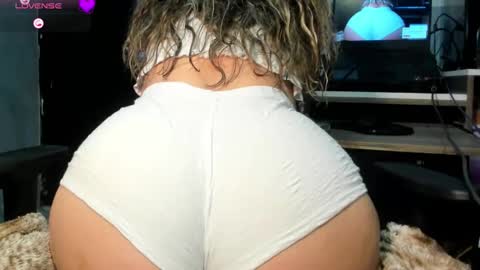 Snapshot of tiffany_teressa chatting on 23, 9, 2025 tiffany theressa online show from 23, 9, 2025