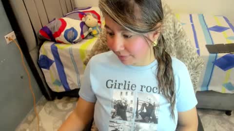 tiffany theressa online show from 19, 12, 2025