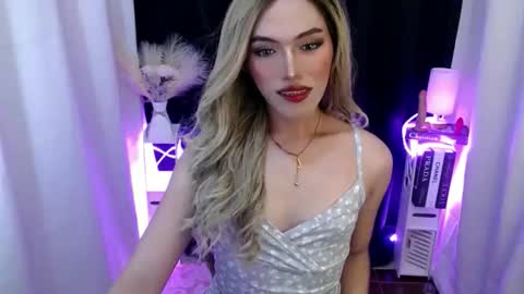 tiffany online show from 25, 11, 2025