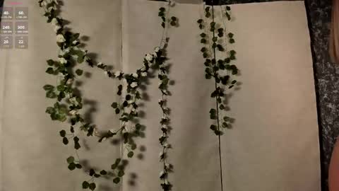 Tiffany online show from 15, 3, 2026