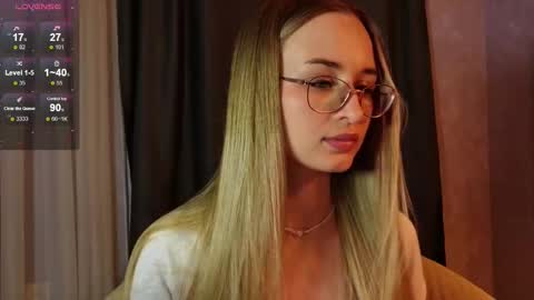 Tiffany online show from 30, 3, 2026