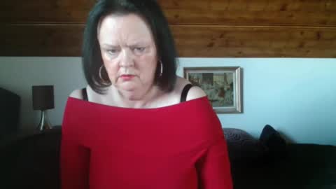 Snapshot of tiffanymature chatting on 19, 10, 2025 TiffanyMature online show from 19, 10, 2025