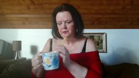 Snapshot of tiffanymature chatting on 22, 10, 2025 TiffanyMature online show from 22, 10, 2025