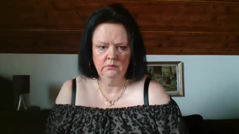 Snapshot of tiffanymature chatting on 27, 10, 2025 TiffanyMature online show from 27, 10, 2025