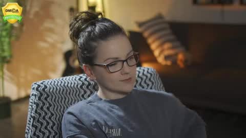 tiffanyriox online show from 14, 4, 2026