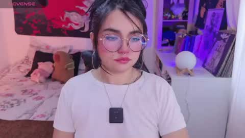 Snapshot of tigerlily__1 chatting on 15, 6, 2026 Lilith online show from 15, 6, 2026