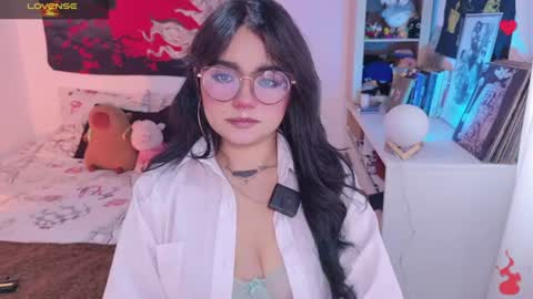 Snapshot of tigerlily__1 chatting on 18, 6, 2026 Lilith online show from 18, 6, 2026