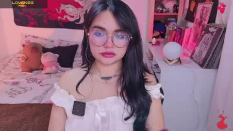 Snapshot of tigerlily__1 chatting on 19, 6, 2026 Lilith online show from 19, 6, 2026