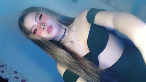 Snapshot of tight_elliana chatting on 26, 4, 2026 tight_elliana online show from 26, 4, 2026