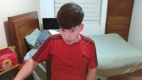 Snapshot of tightncuteass chatting on 29, 10, 2025 Camilo online show from 29, 10, 2025