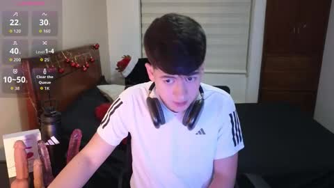 Snapshot of tightncuteass chatting on 30, 11, 2025 Camilo online show from 30, 11, 2025