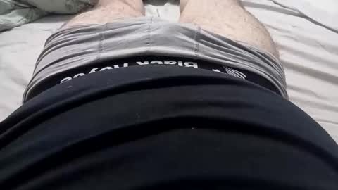 Snapshot of tightsmanuk91 chatting on 2, 3, 2026 Tightsmaleuk.pantyhosehairymale online show from 2, 3, 2026