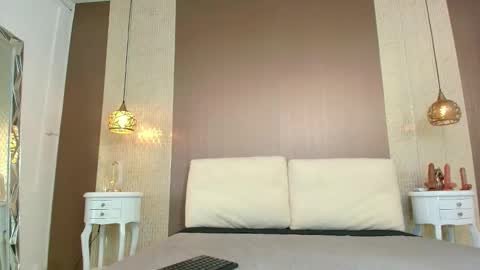 T I F F A N Y online show from 1, 11, 2025