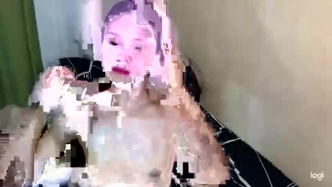 Snapshot of tikolinajeboy chatting on 27, 4, 2026 ANNETS online show from 27, 4, 2026