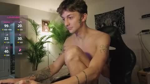 Snapshot of tima_lexikov chatting on 9, 10, 2025 Tima Lexikov online show from 9, 10, 2025