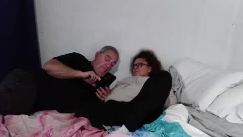 Snapshot of timamanda chatting on 30, 10, 2025 Tim  Amanda online show from 30, 10, 2025