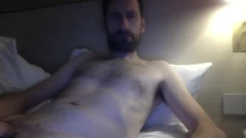 Snapshot of timetosetoff chatting on 18, 5, 2026 itsjustashotaway online show from 18, 5, 2026