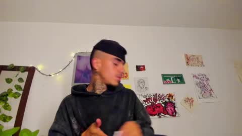 Snapshot of timewith_sebas chatting on 29, 5, 2026 salem online show from 29, 5, 2026