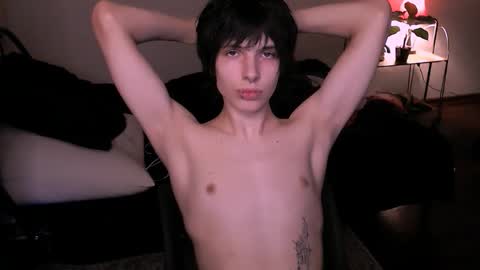 Snapshot of timi_moon chatting on 7, 11, 2025 timi_moon online show from 7, 11, 2025