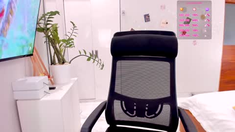 Timis but I prefer you whisper to my ear my girl online show from 1, 1, 2025