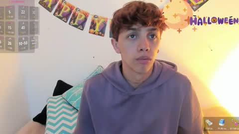 Snapshot of timothy_ross chatting on 26, 10, 2025 Timothy 21 years old online show from 26, 10, 2025