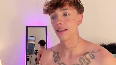 Snapshot of timothy_ross chatting on 6, 11, 2025 Timothy 21 years old online show from 6, 11, 2025