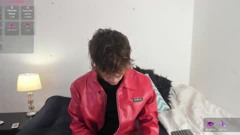 Snapshot of timothy_ross chatting on 3, 12, 2025 Timothy 21 years old online show from 3, 12, 2025