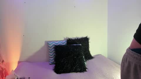 Snapshot of timothy_ross chatting on 20, 12, 2025 Timothy 21 years old online show from 20, 12, 2025