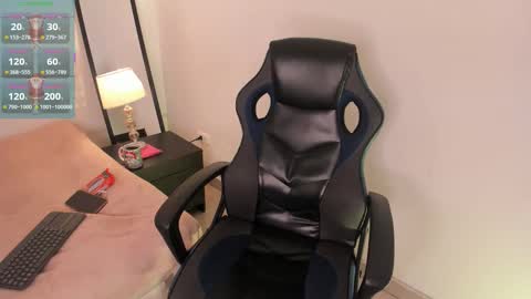 Snapshot of timothy_ross chatting on 13, 1, 2026 Timothy 21 years old online show from 13, 1, 2026