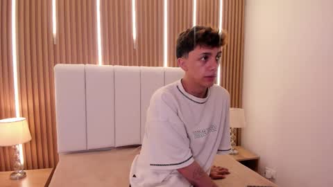 Snapshot of timothy_ross chatting on 7, 2, 2026 Timothy 21 years old online show from 7, 2, 2026